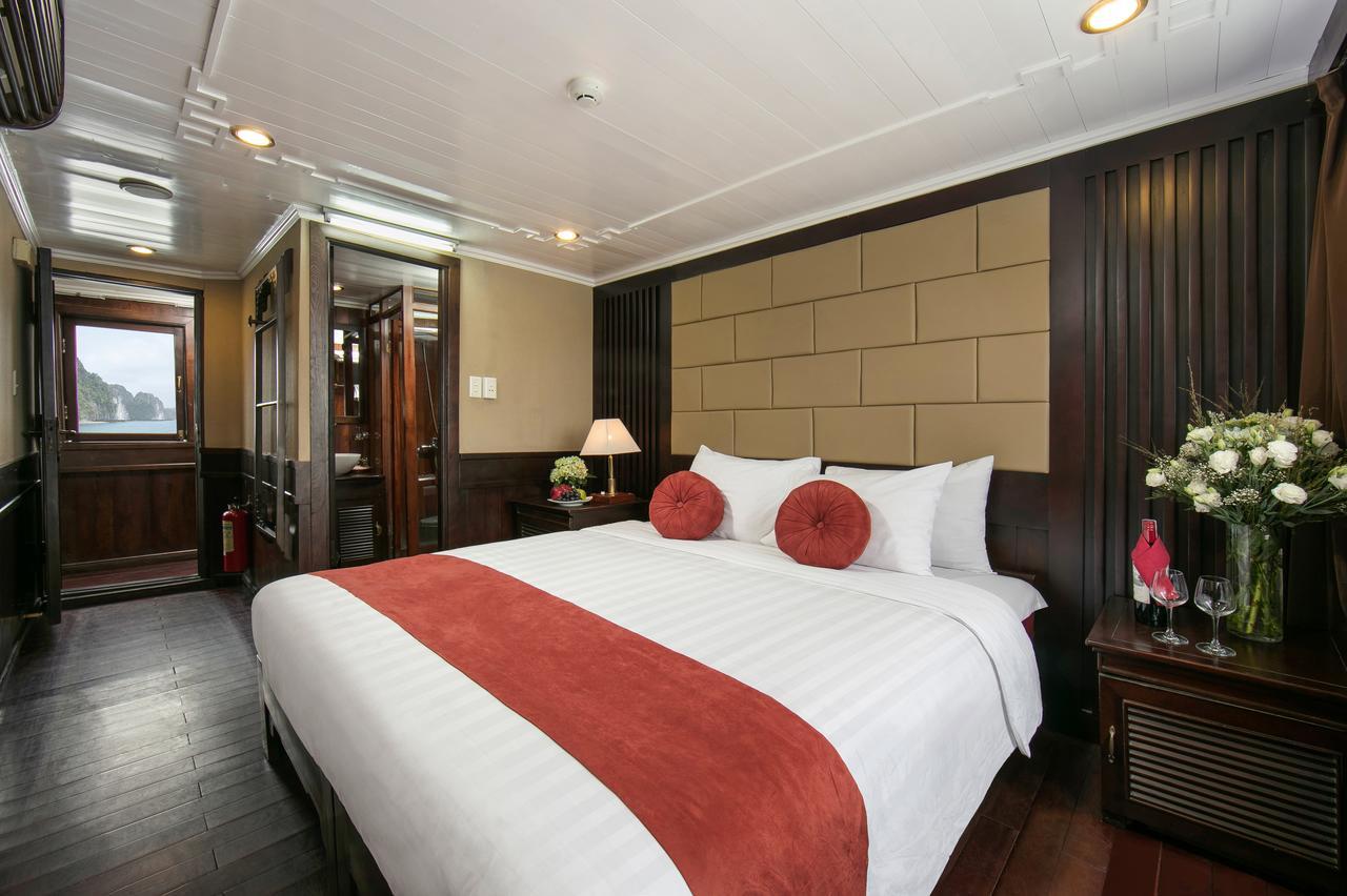 Halong Majestic Legend Cruise Hotel Ha Long Bagian luar foto