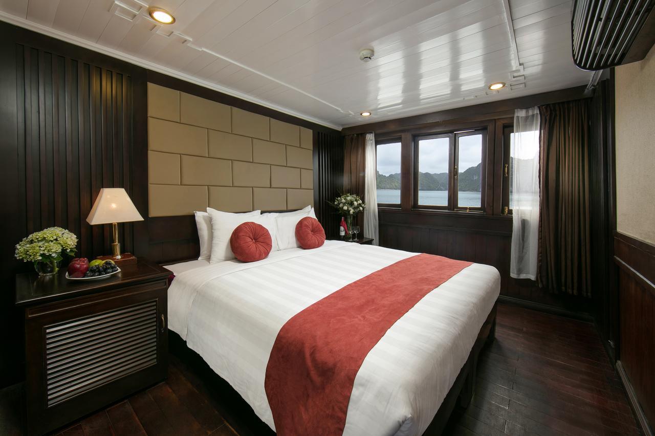 Halong Majestic Legend Cruise Hotel Ha Long Bagian luar foto