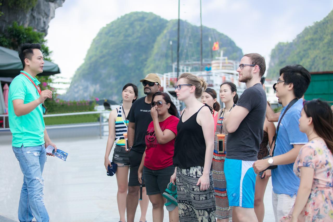 Halong Majestic Legend Cruise Hotel Ha Long Bagian luar foto
