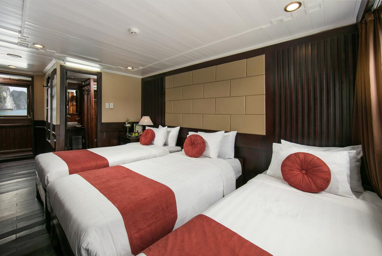 Halong Majestic Legend Cruise Hotel Ha Long Bagian luar foto