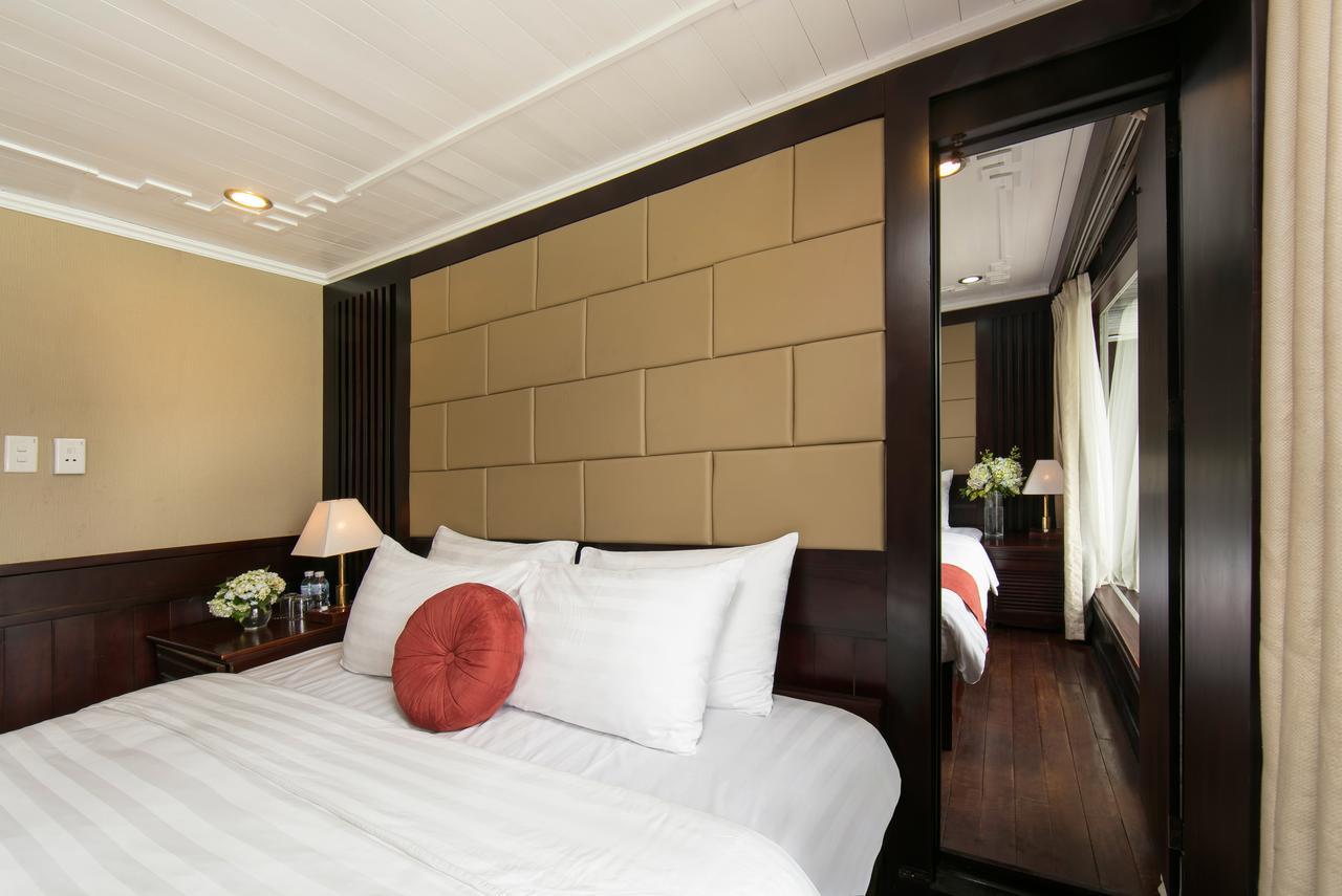 Halong Majestic Legend Cruise Hotel Ha Long Bagian luar foto